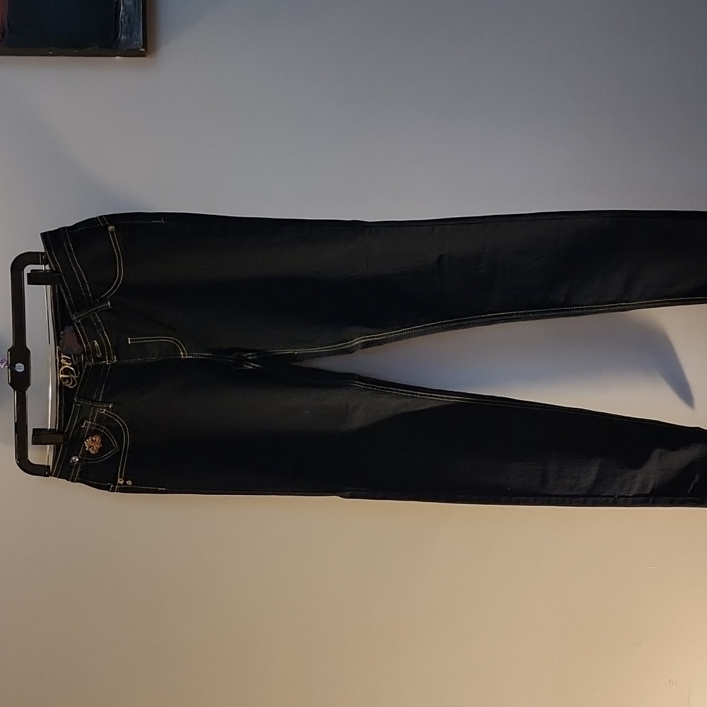 Dereon Skinny Jeans